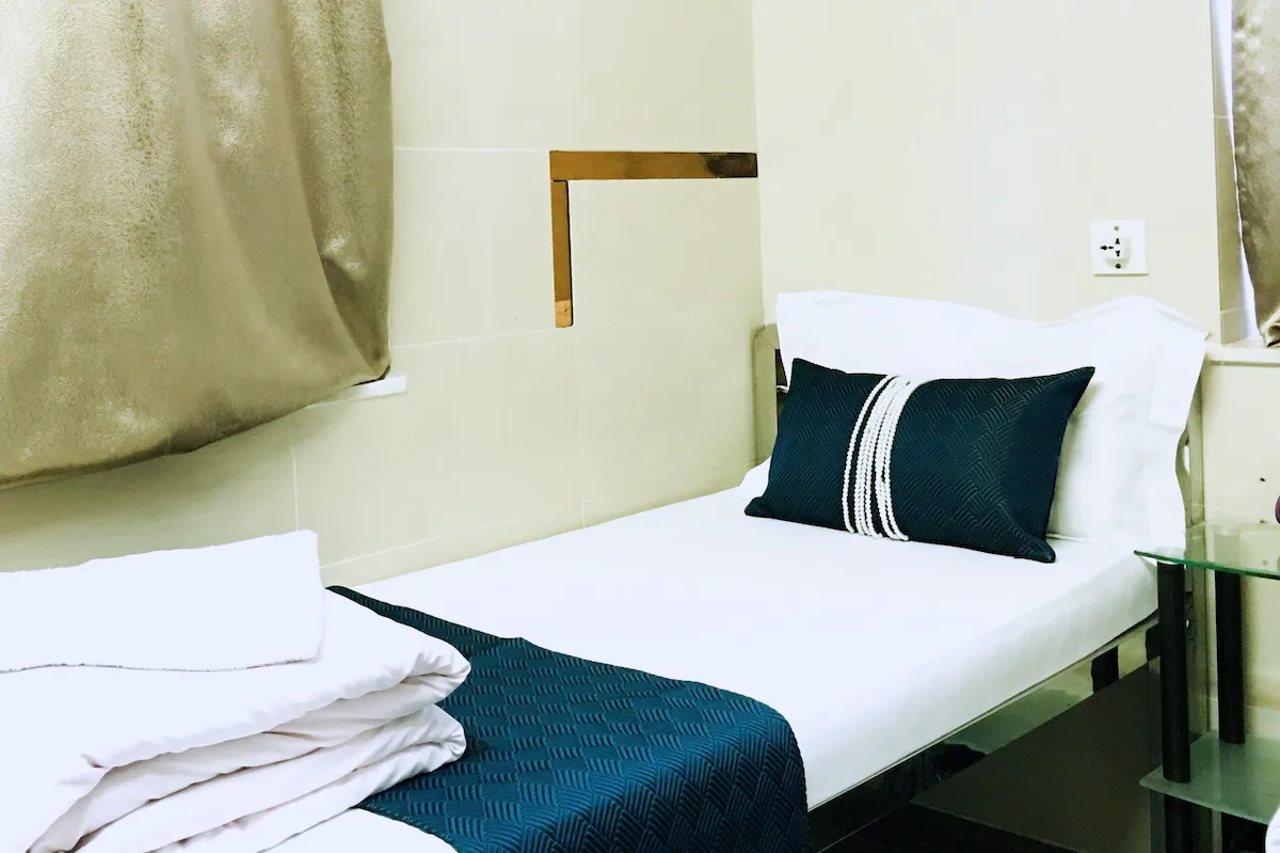Osaka Hostel Гонконг Экстерьер фото