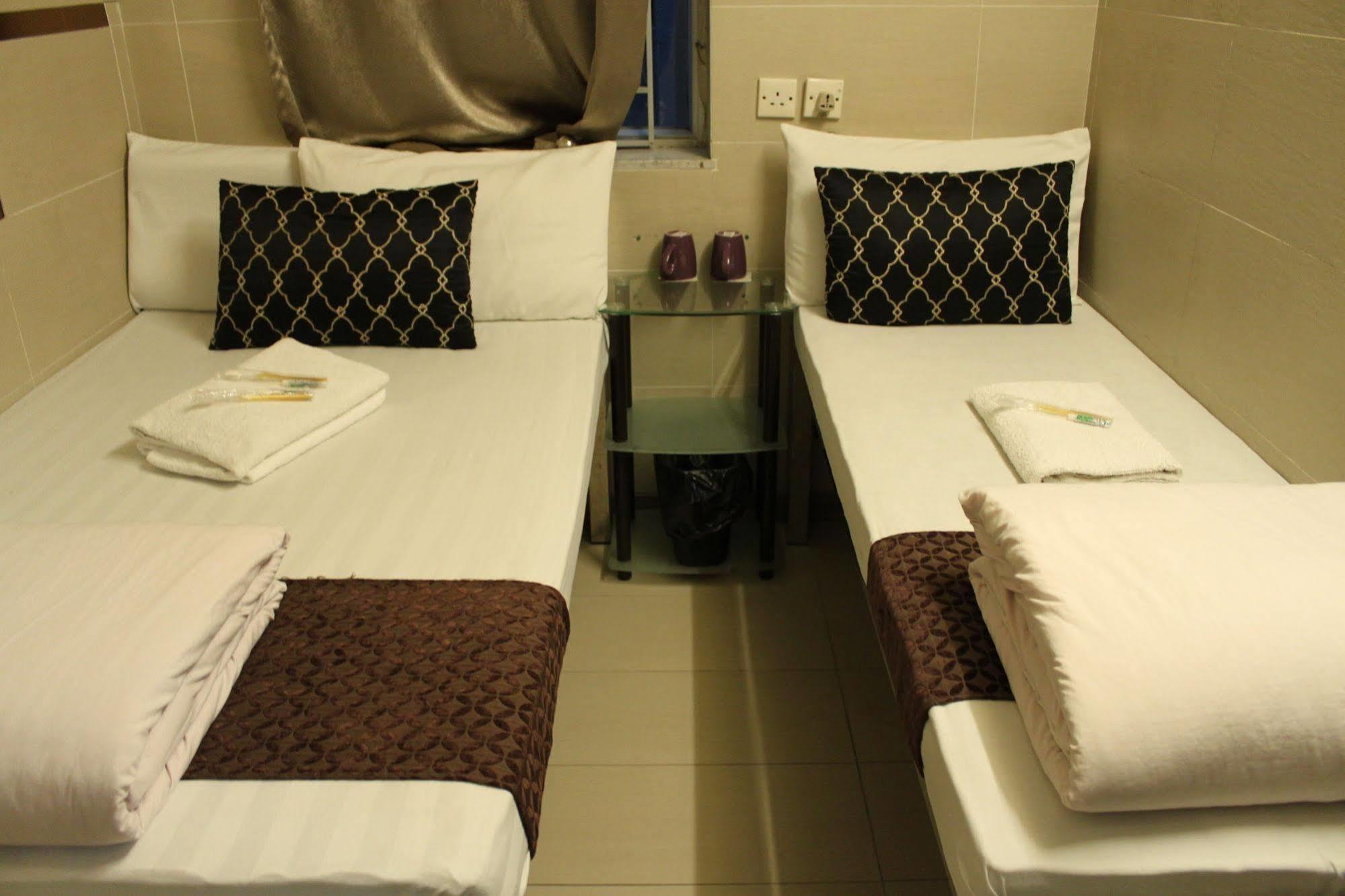 Osaka Hostel Гонконг Экстерьер фото